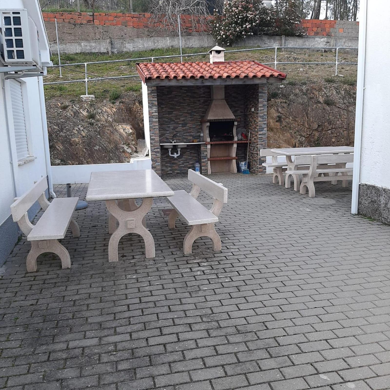Casas Da Escola - "A Escola" - Meas Villa Pampilhosa da Serra Exteriör bild